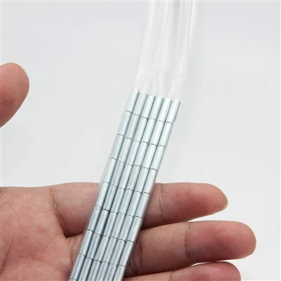 Magneettinauha laukkuille